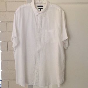 White linen short sleeve shirt